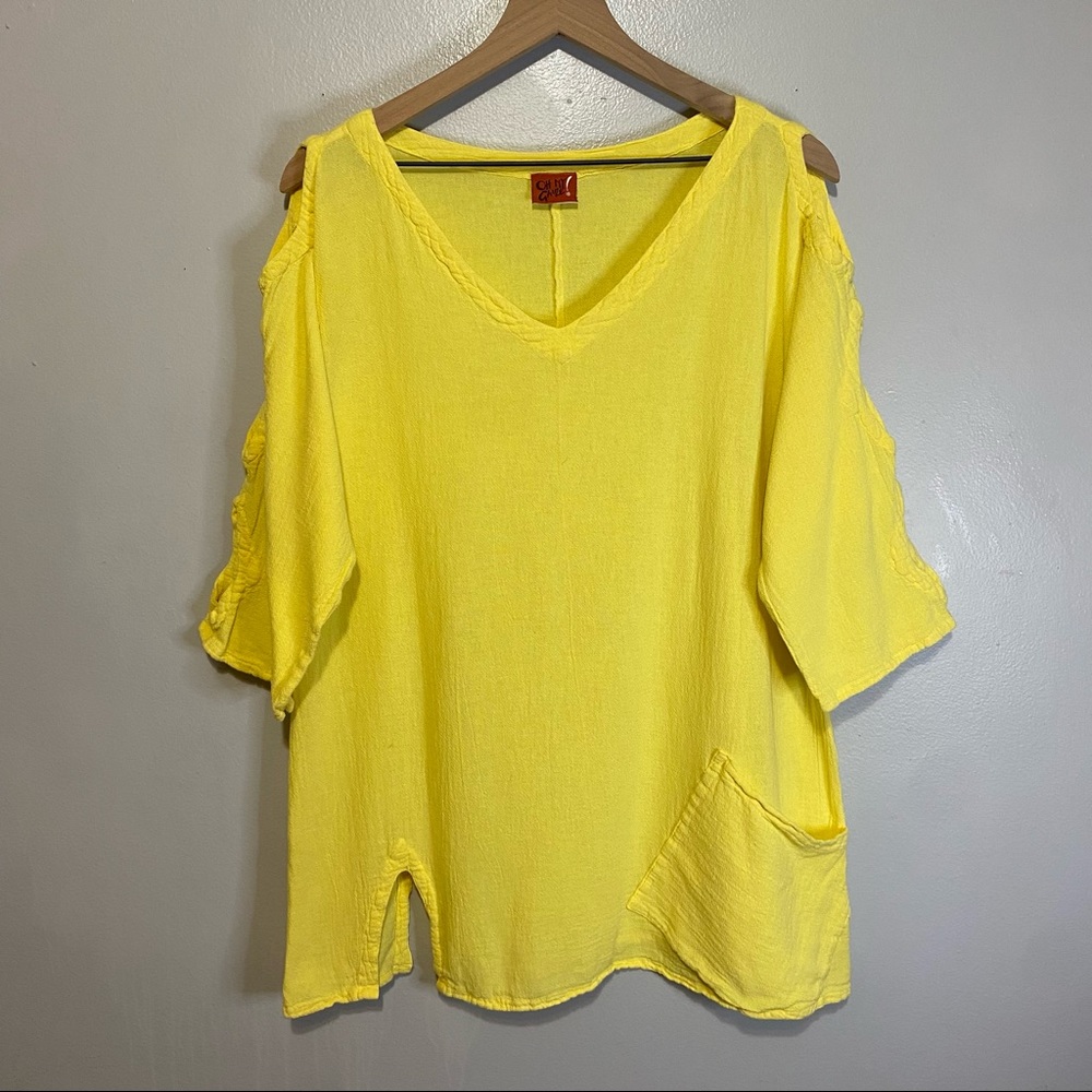 Oh My Gauze! Womens Top Size 1 (M) Cut Out Shoulder Cotton Yellow Lagenlook